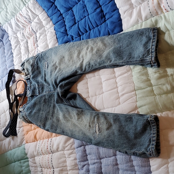 H&M Other - EUC H&M boys distressed jeans size 2-3 yr old